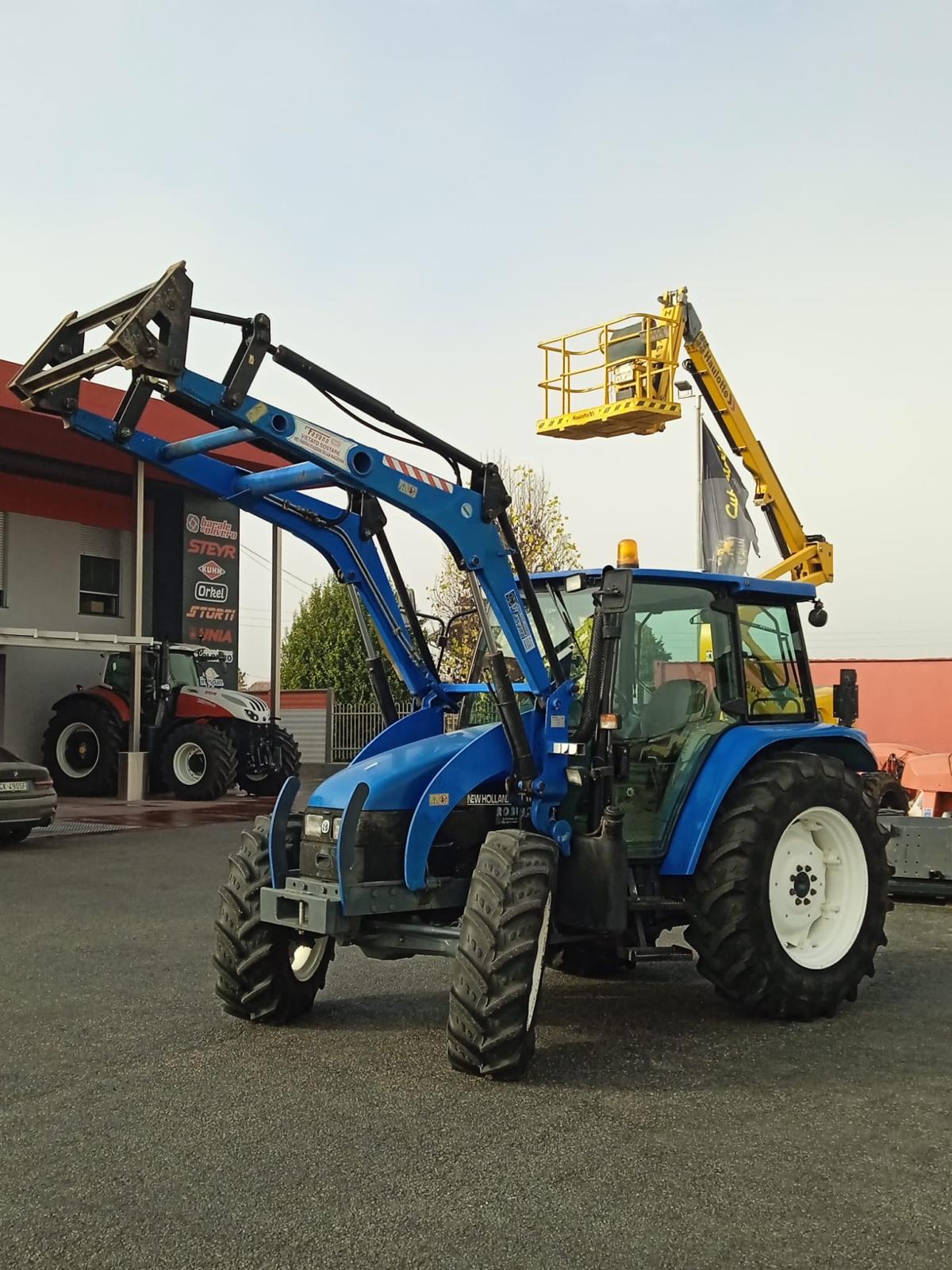 new holland trattore usato vendita cuneo